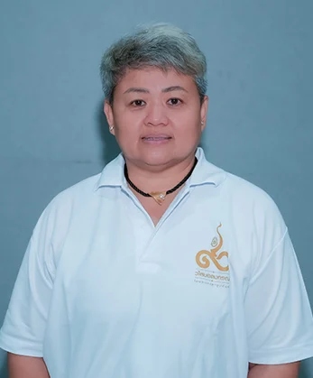 ผู้ช่วยศาสตราจารย์ ดร.ฐิติพร พิชญกุล — อำนวยการโรงเรียนสาธิต
