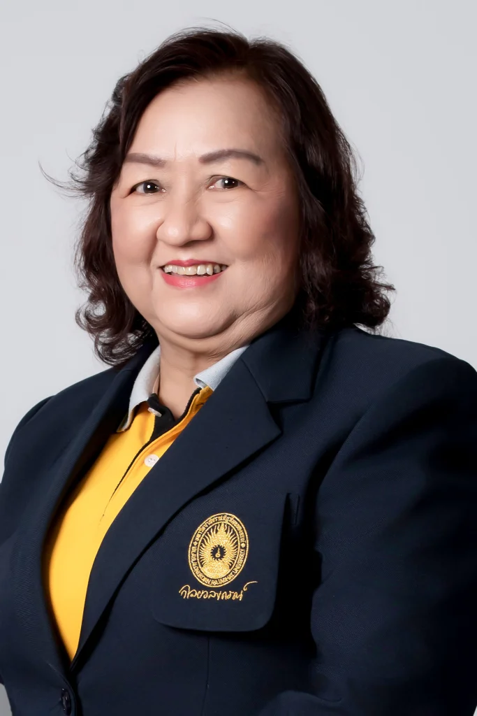 อาจารย์กนกวรรณ ปุณณะตระกูล — อำนวยการโรงเรียนสาธิต
